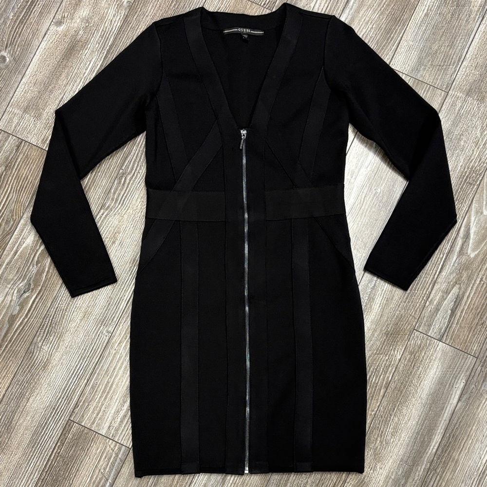 Guess Women's Long Sleeve Plunging V Neck Mirage Dress